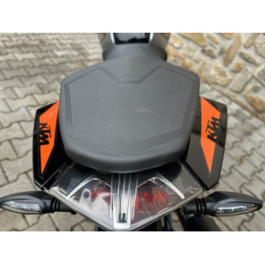 KTM DUKE 125