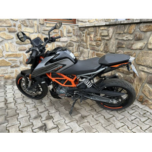 KTM DUKE 125
